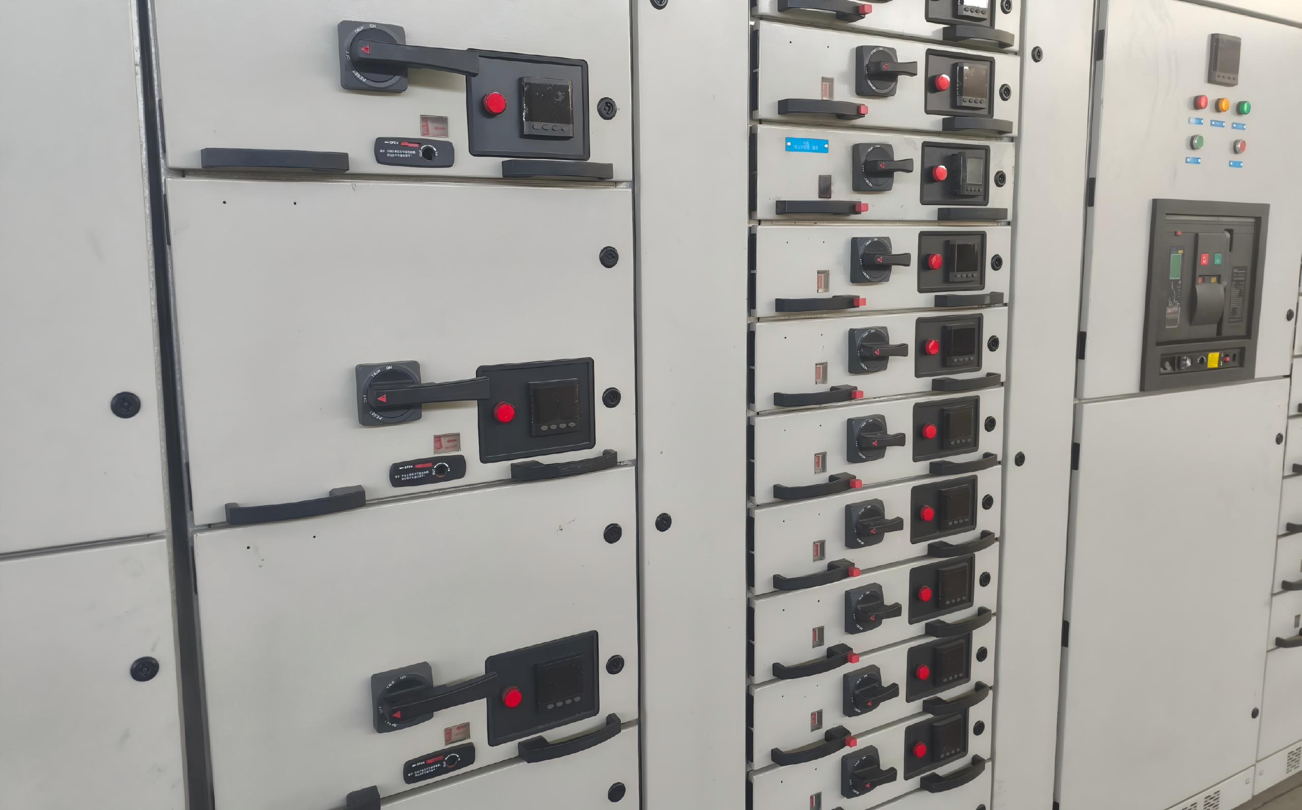 MNS Low-Voltage Withdrawable Switchgear